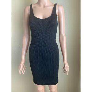 NWT GUESS sleeveless textured seamless dress
